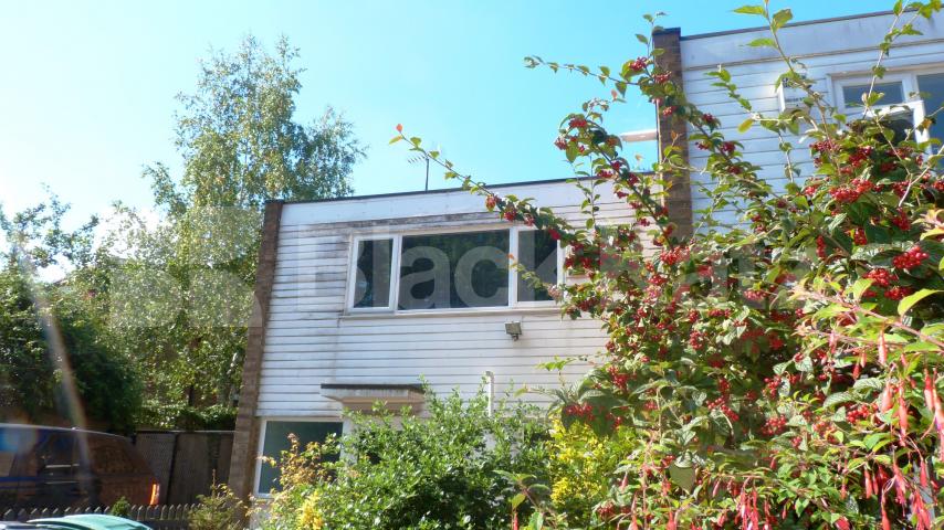 			3 Bedroom, 1 bath, 1 reception House			 Muswell Avenue, Muswell Hill