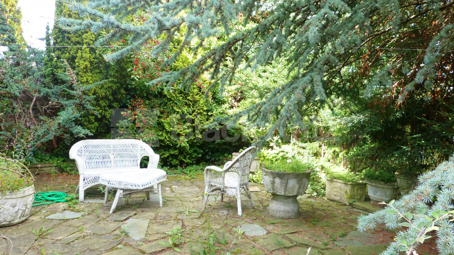 			3 Bedroom, 1 bath, 1 reception Flat			 Great North Road, East Finchley