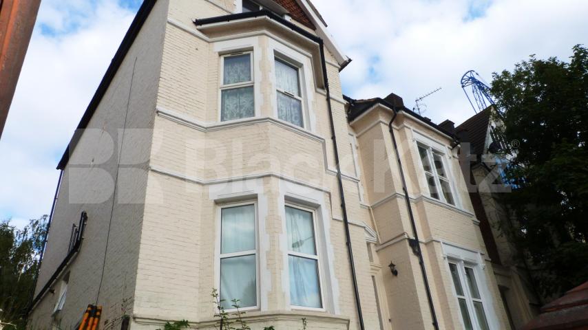			2 Bedroom, 1 bath, 1 reception Flat			 Muswell Hill, Muswell Hill