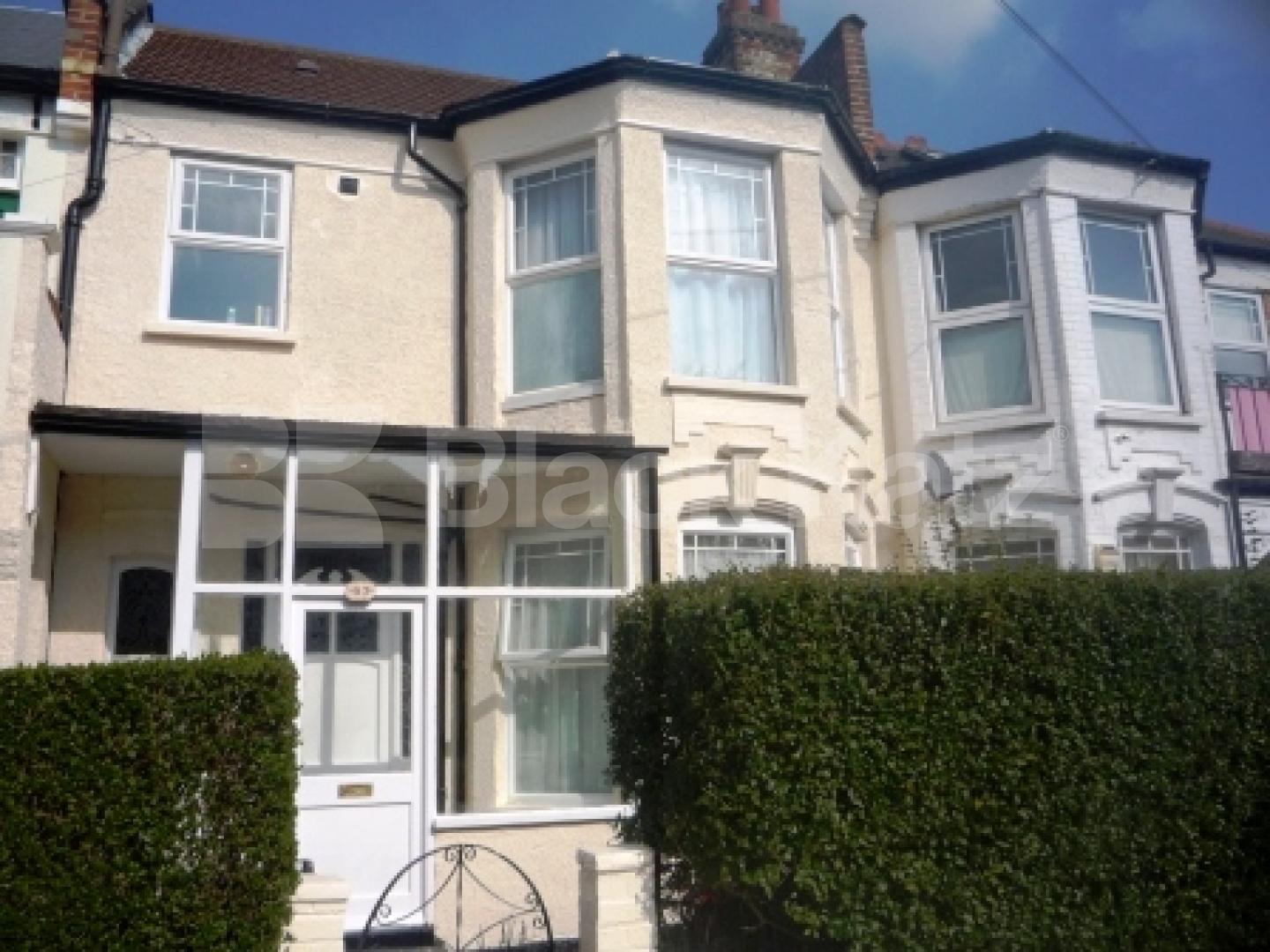 			NEW INSTRUCTION!, 4 Bedroom, 1 bath, 1 reception Terraced House			 Sylvan Avenue, WOOD GREEN
