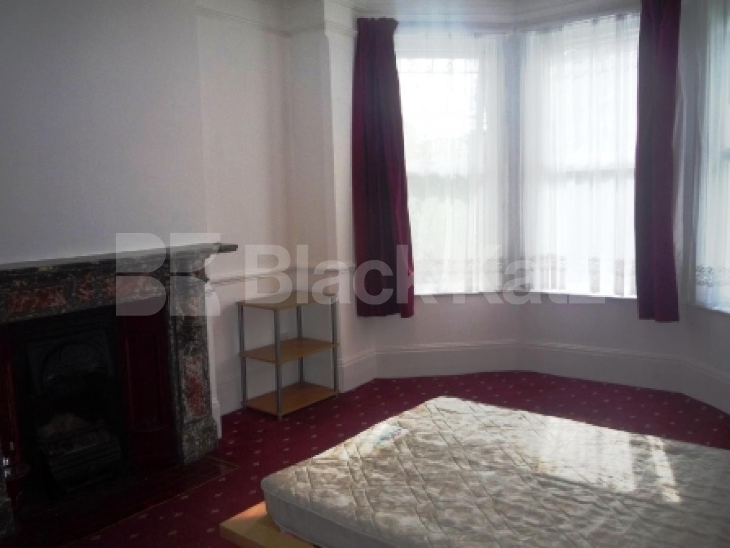 			NEW INSTRUCTION!, 4 Bedroom, 1 bath, 1 reception Terraced House			 Sylvan Avenue, WOOD GREEN