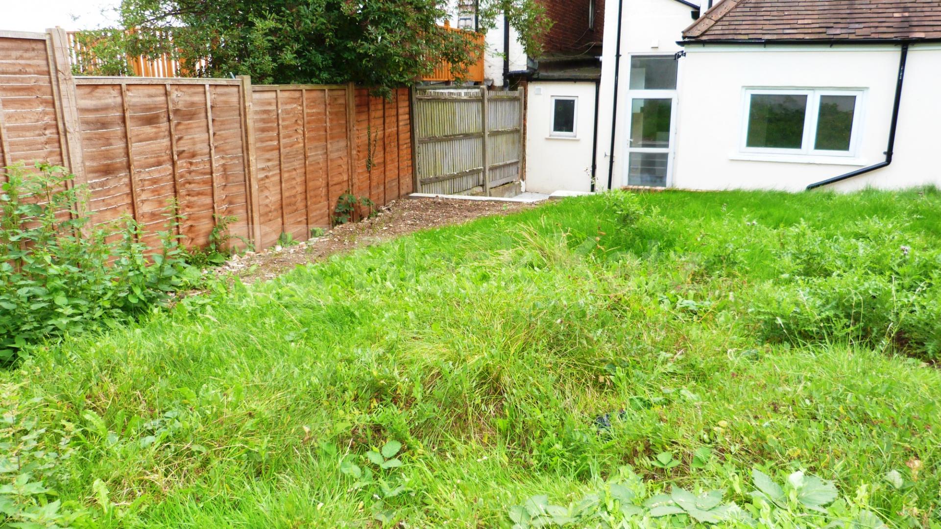 			2 Bedroom, 1 bath, 1 reception Flat			 Muswell Hill, Muswell Hill