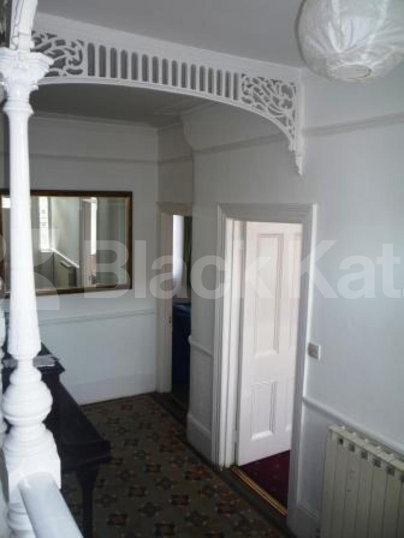 			NEW INSTRUCTION!, 4 Bedroom, 1 bath, 1 reception Terraced House			 Sylvan Avenue, WOOD GREEN