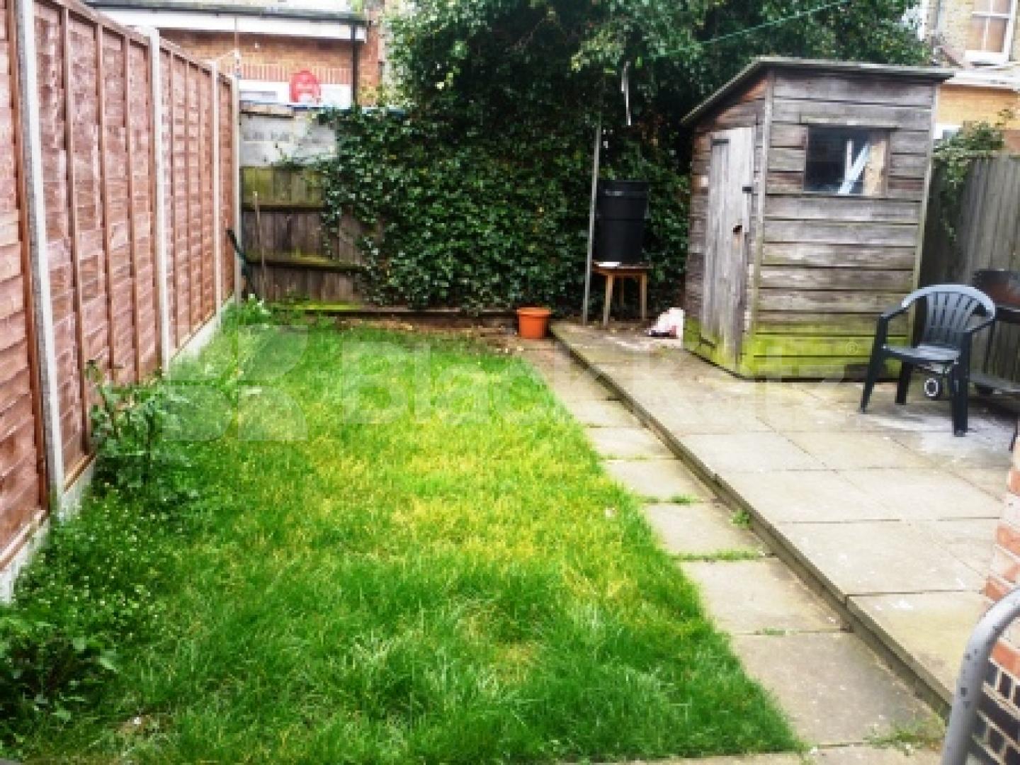 			NEW INSTRUCTION!, 4 Bedroom, 1 bath, 1 reception Terraced House			 Hewitt Avenue, WOOD GREEN