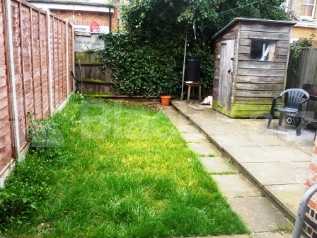 			NEW INSTRUCTION!, 4 Bedroom, 1 bath, 1 reception Terraced House			 Hewitt Avenue, WOOD GREEN