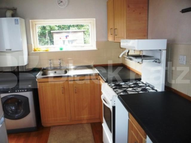 			NEW INSTRUCTION!, 4 Bedroom, 1 bath, 1 reception Terraced House			 Hewitt Avenue, WOOD GREEN