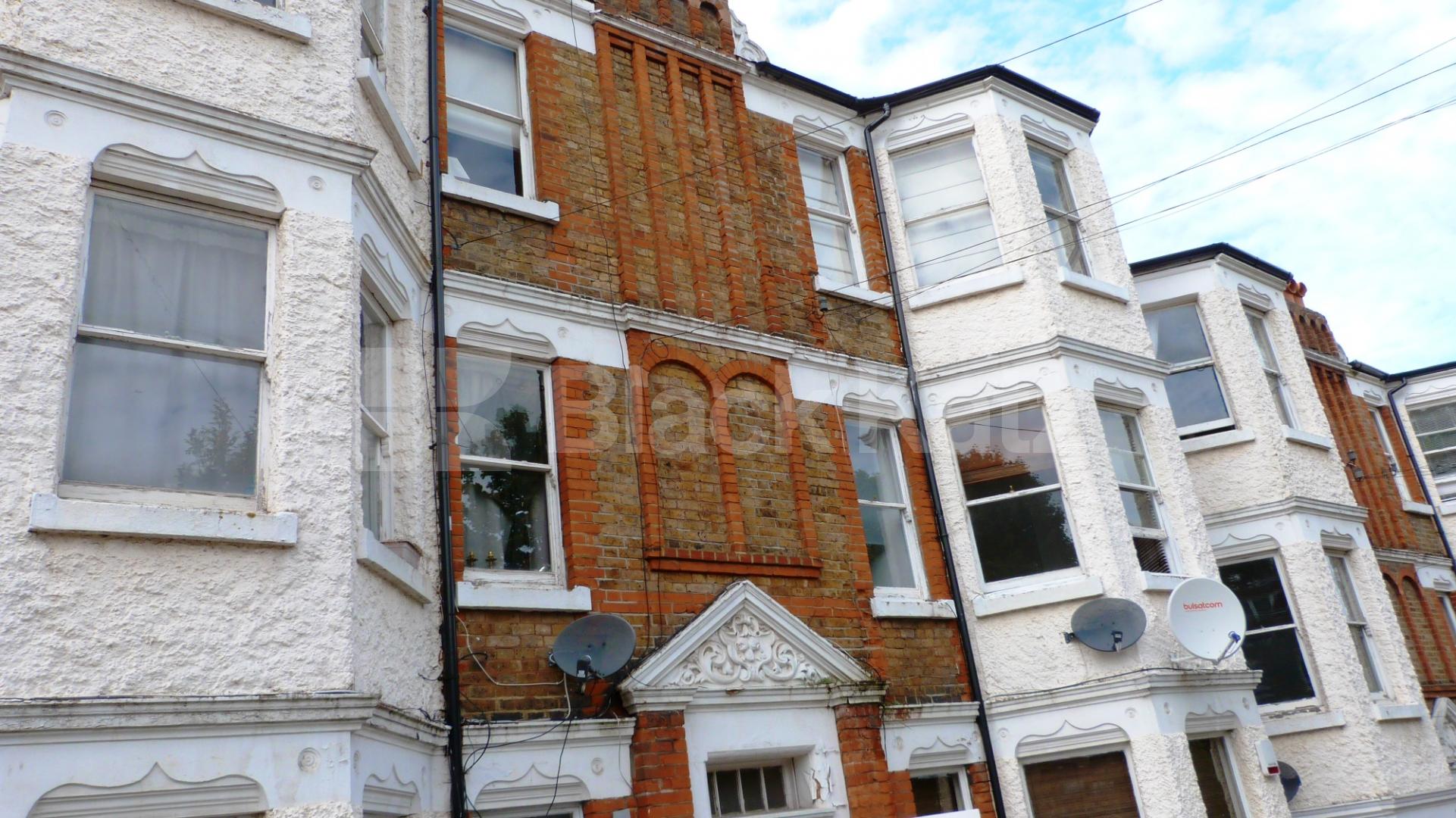 			2 Bedroom, 1 bath, 1 reception Flat			 Birkbeck Mansions, Crouch End