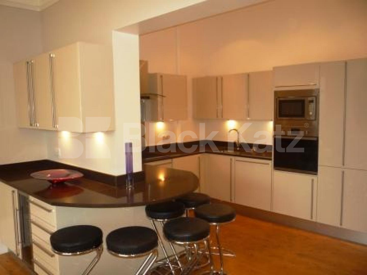 			4 Bedroom, 1 bath, 1 reception Ground Floor Flat			 Shepherds Hill, Shepherds Hill