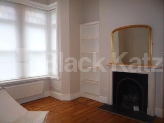 			4 Bedroom, 1 bath, 1 reception Ground Floor Flat			 Shepherds Hill, Shepherds Hill