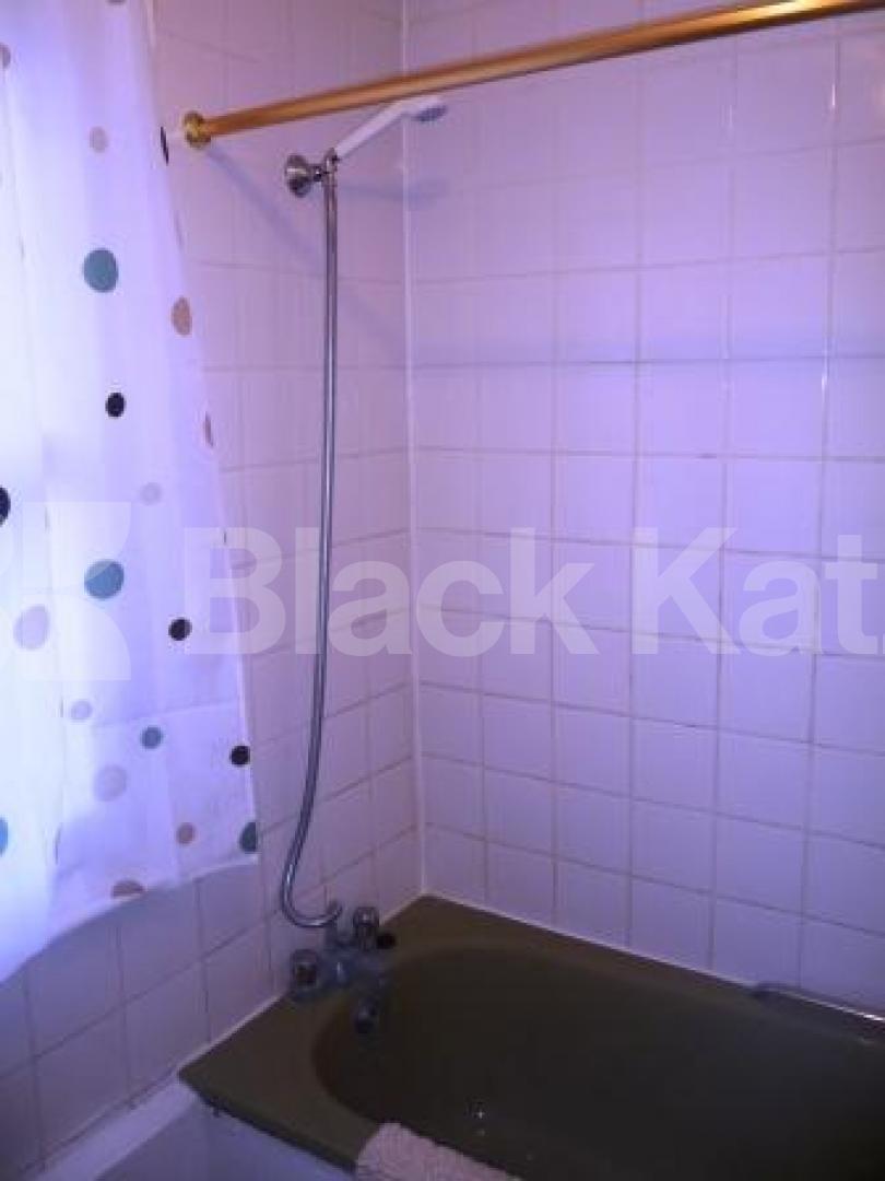 			2 Bedroom, 1 bath, 1 reception Flat			 Palace Road, CROUCH END N8