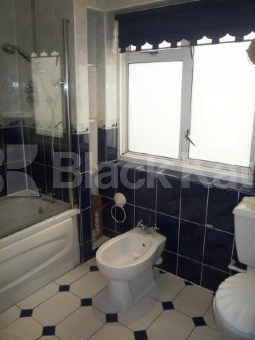 			3 Bedroom, 1 bath, 1 reception Semi-Detached House			 Cyprus Avenue, Finchley Central