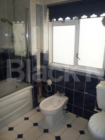 			3 Bedroom, 1 bath, 1 reception Semi-Detached House			 Cyprus Avenue, Finchley Central