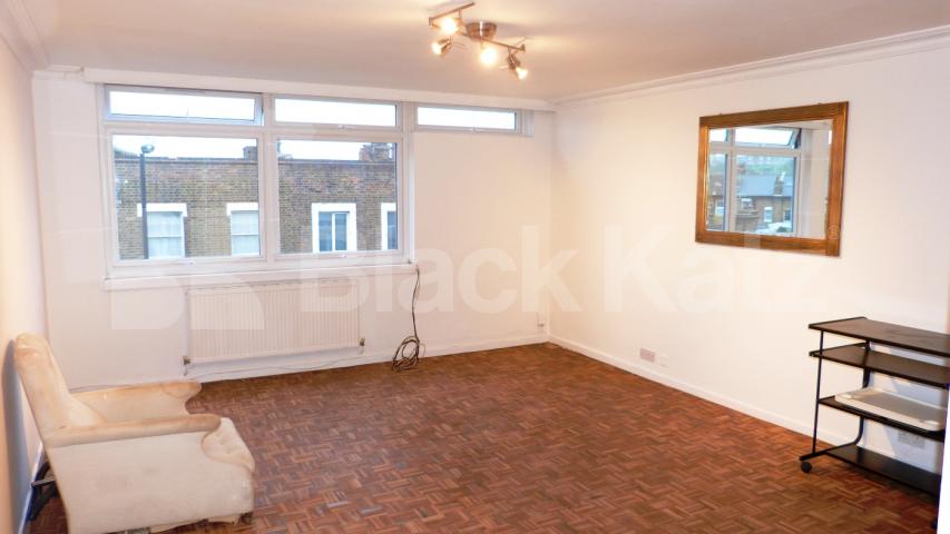 			Fantastic Hugh Property !, 3 Bedroom, 1 bath, 1 reception Flat			 Park Road, Crouch End