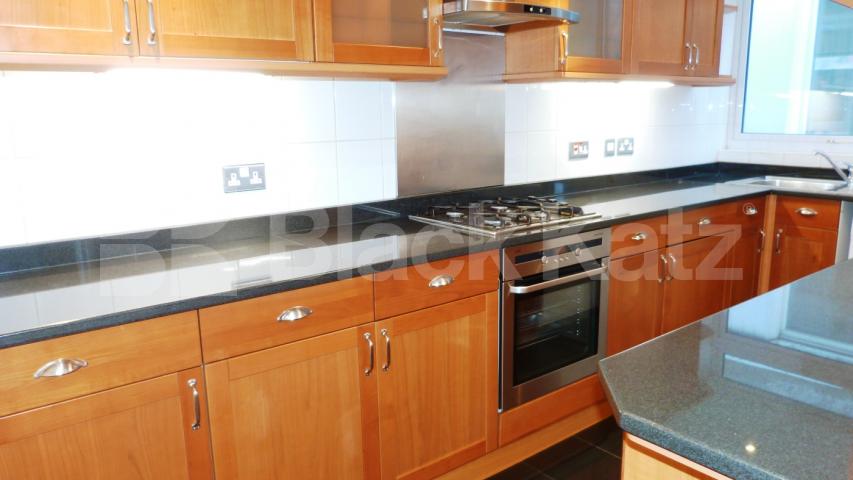 			Fantastic Hugh Property !, 3 Bedroom, 1 bath, 1 reception Flat			 Park Road, Crouch End