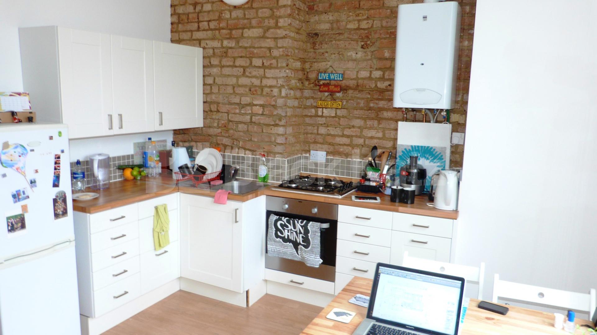 			1 Bedroom, 1 bath, 1 reception Flat			 Maidstone Road, Bounds Green