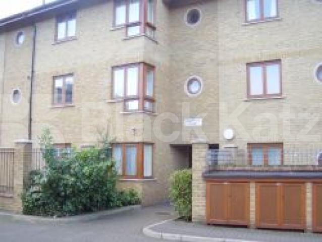 			New Instruction, 2 Bedroom, 1 bath, 1 reception Flat			 Hemsworth Street, HOXTON MARKET/OLD STREET N1