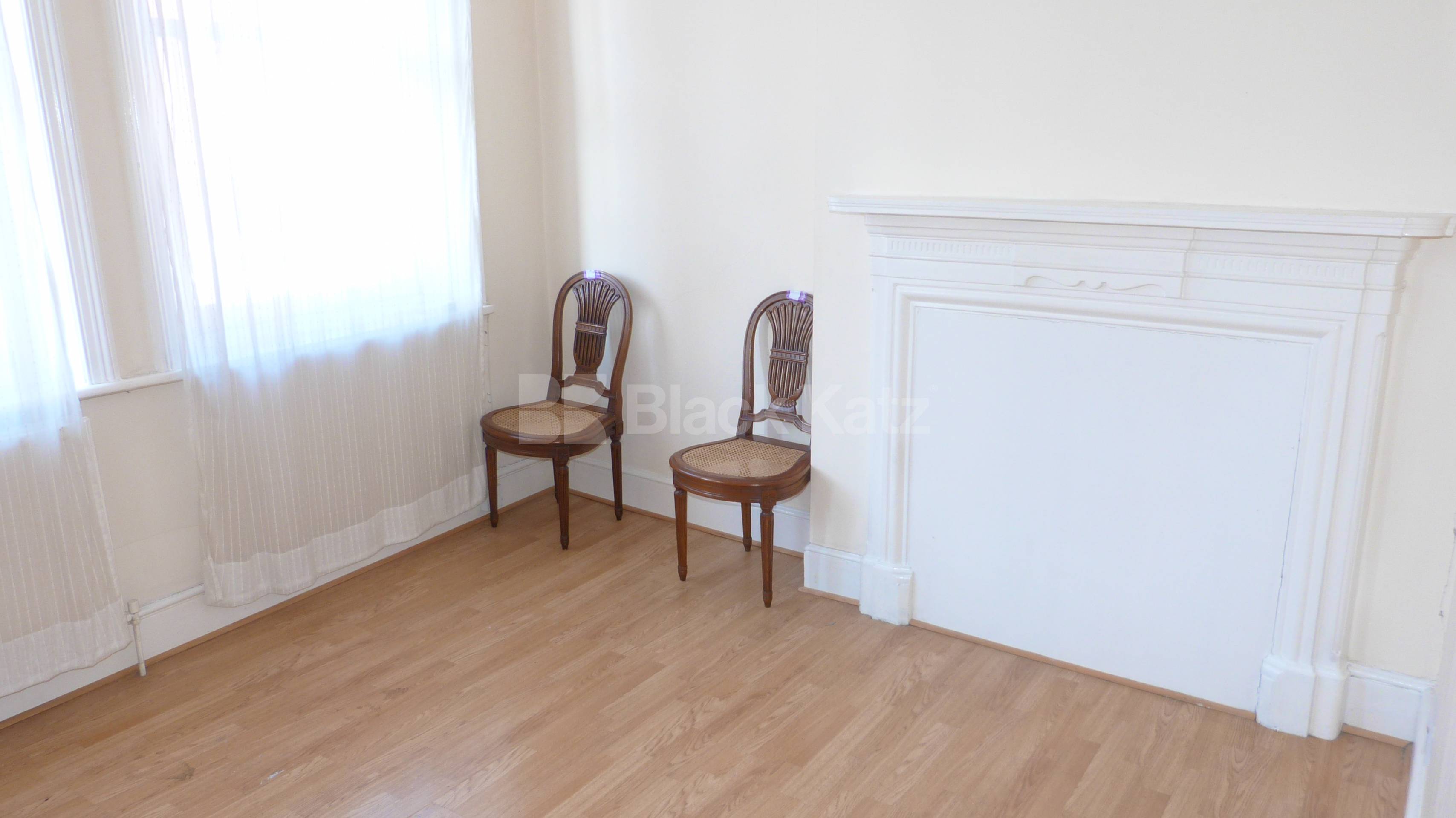 			2 Bedroom, 1 bath, 1 reception Flat			 Tottenham Lane, Crouch End N8