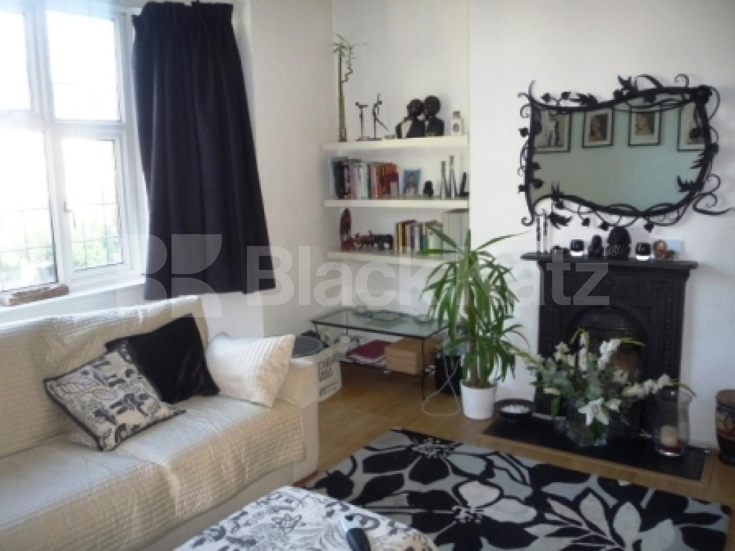 			3 Bedroom, 1 bath, 1 reception Serviced Apartments			 Brownlow Court, Bounds Green