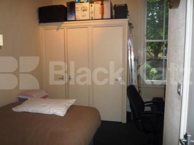 			1 Bedroom, 1 bath, 1 reception Flat			 Milton Road, HIGHGATE