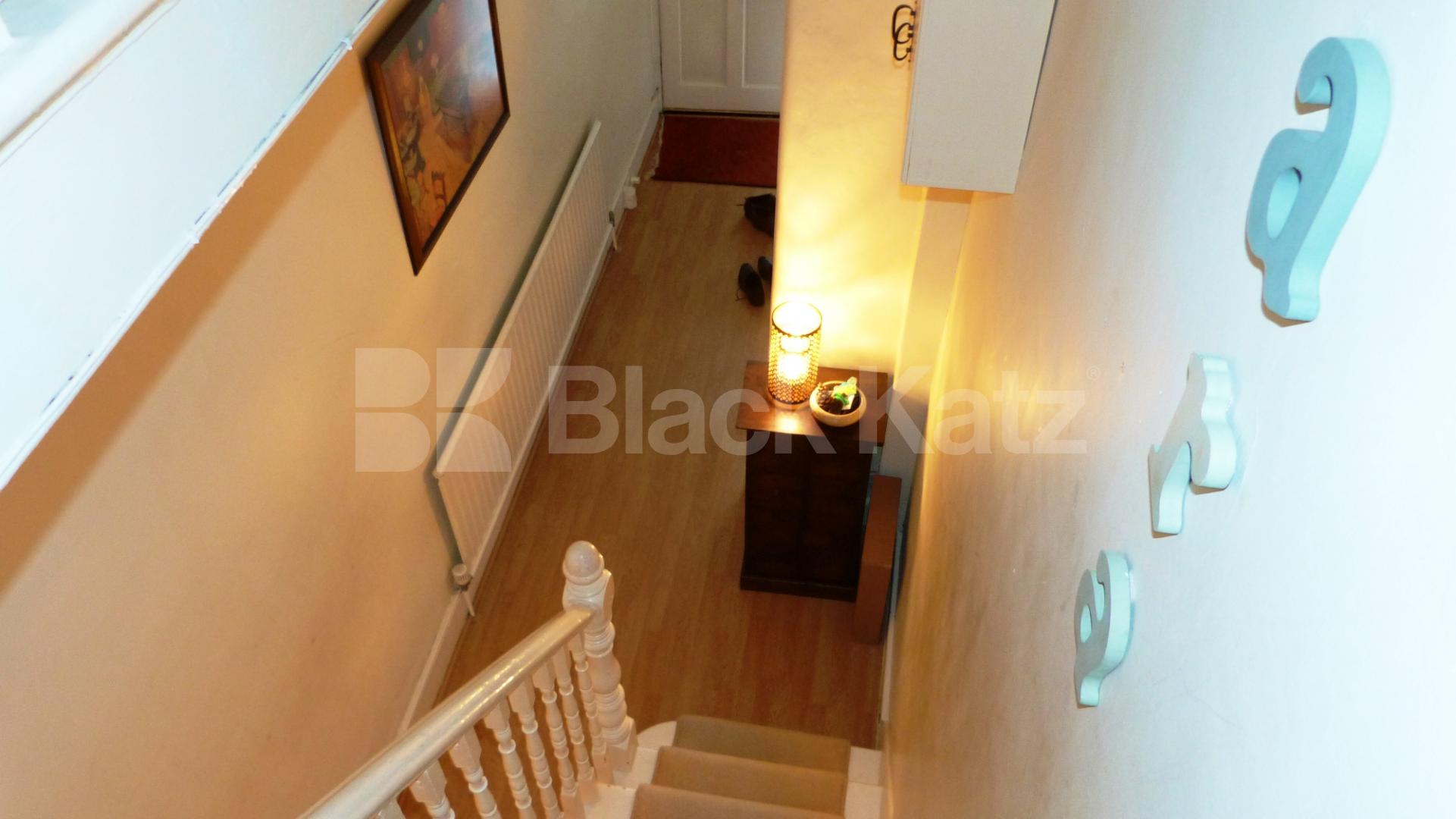 			3 Bedroom, 1 bath, 1 reception House			 Pembroke Road, Muswell Hill
