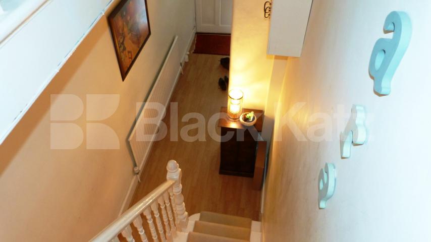 			3 Bedroom, 1 bath, 1 reception House			 Pembroke Road, Muswell Hill