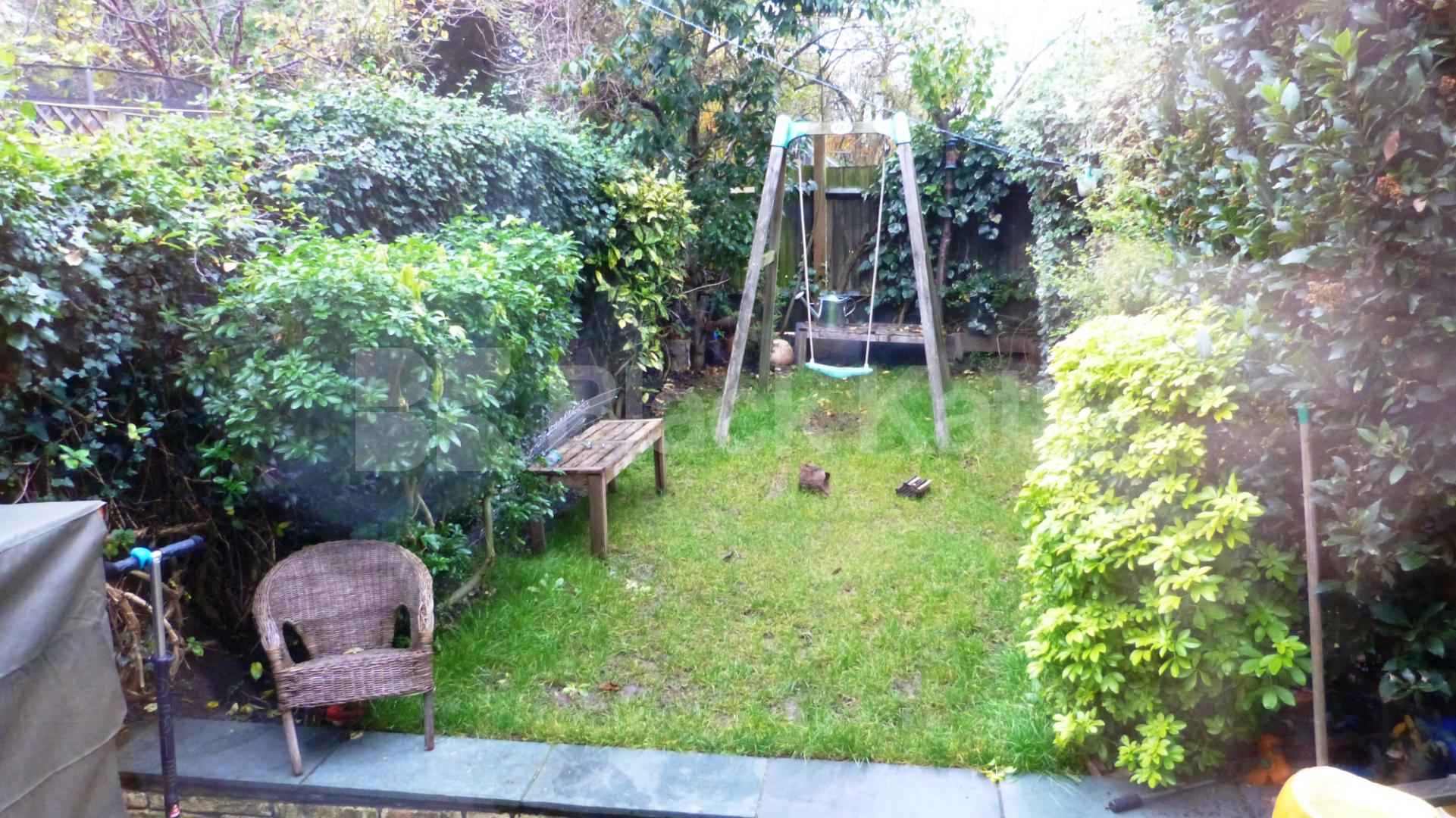 			3 Bedroom, 1 bath, 1 reception House			 Pembroke Road, Muswell Hill