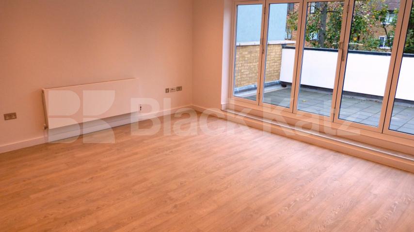 			Amazing One Bed Flat !, 1 Bedroom, 1 bath, 1 reception Apartment			 Avenue Road, Seven Sisters
