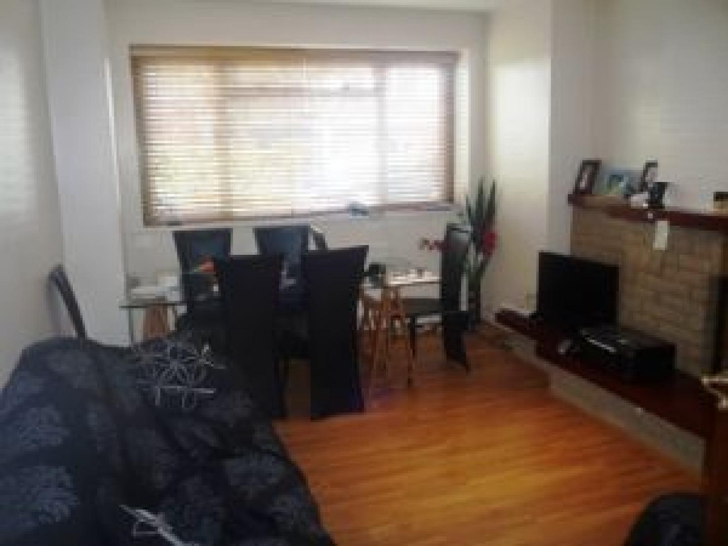			2 Bedroom, 1 bath, 1 reception Flat			 East End Road, EAST FINCHLEY