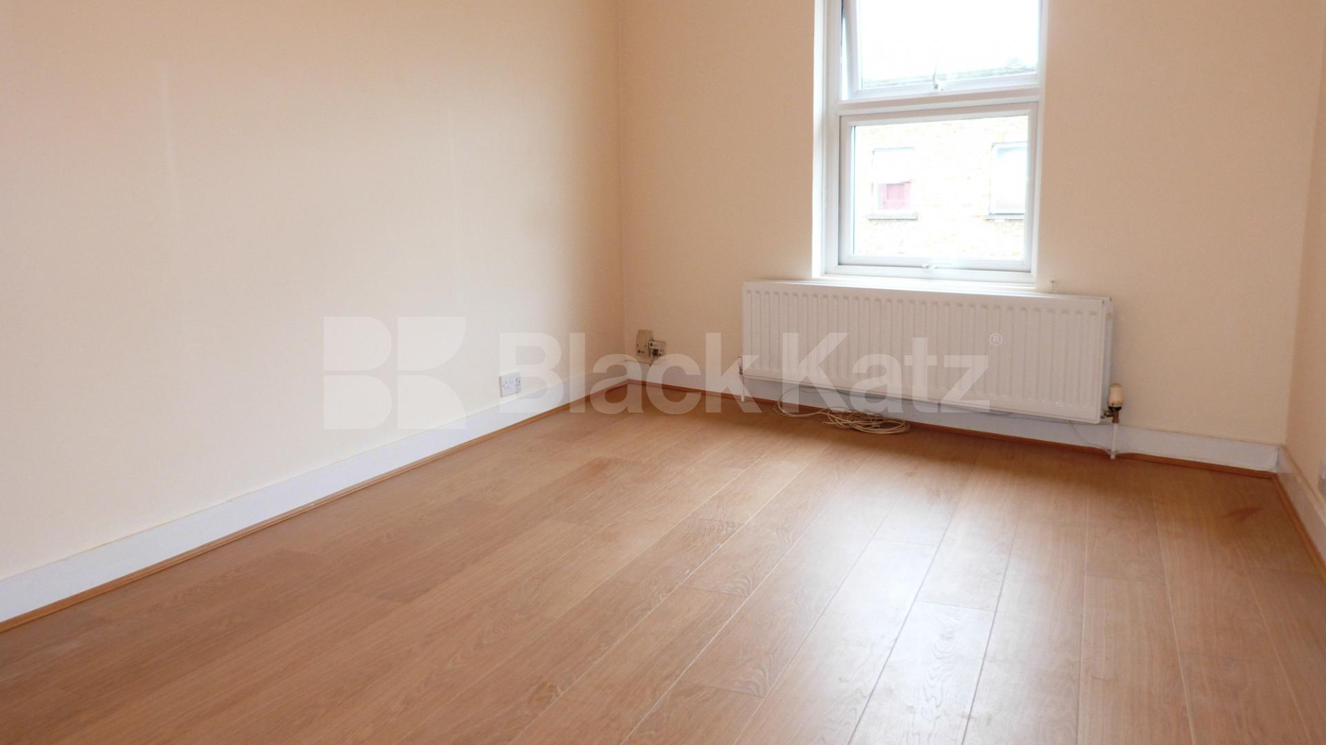 			3 Bedroom, 1 bath, 1 reception Flat			 West Green Road, Seven Sisters
