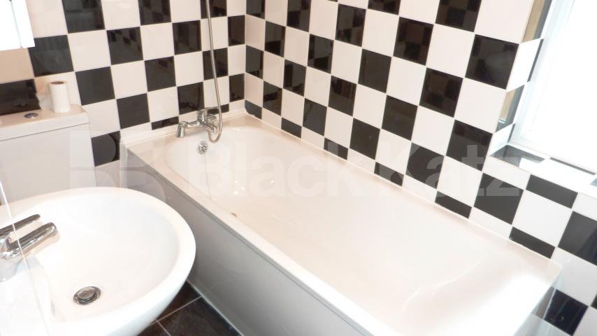 			3 Bedroom, 1 bath, 1 reception Flat			 West Green Road, Seven Sisters