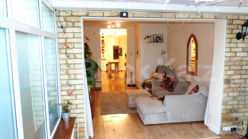 			Amazing Garden Flat !, 1 Bedroom, 1 bath, 1 reception Ground Floor Flat			 Maidstone Road, BOUNDS GREEN, N11