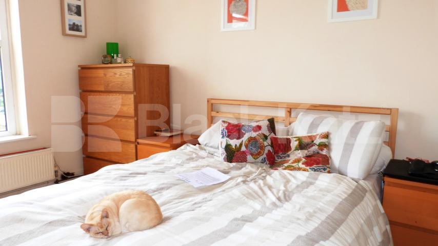 			Amazing Garden Flat !, 1 Bedroom, 1 bath, 1 reception Ground Floor Flat			 Maidstone Road, BOUNDS GREEN, N11