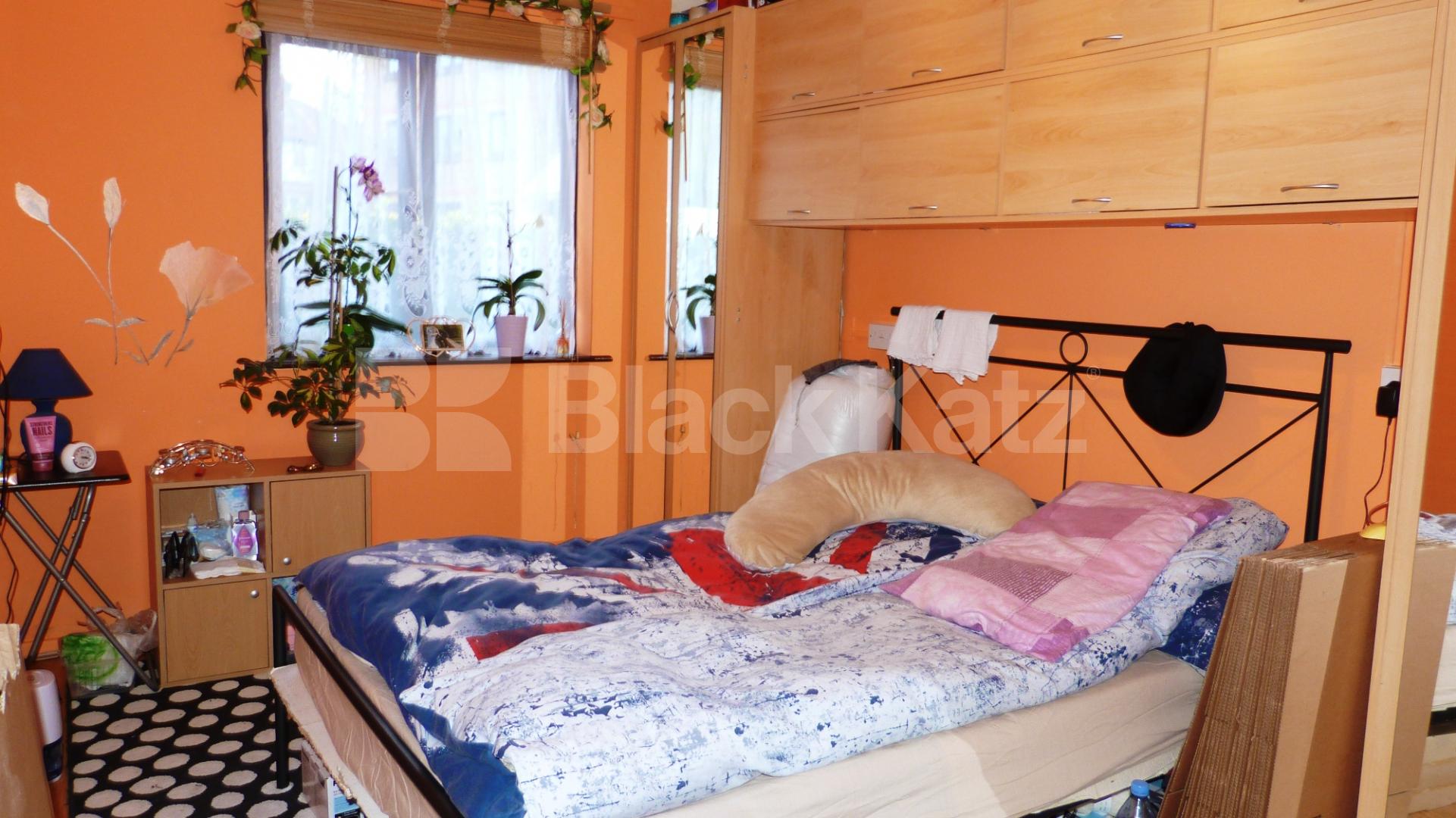 			1 Bedroom, 1 bath, 1 reception Flat			 Deanery close, East Finchley