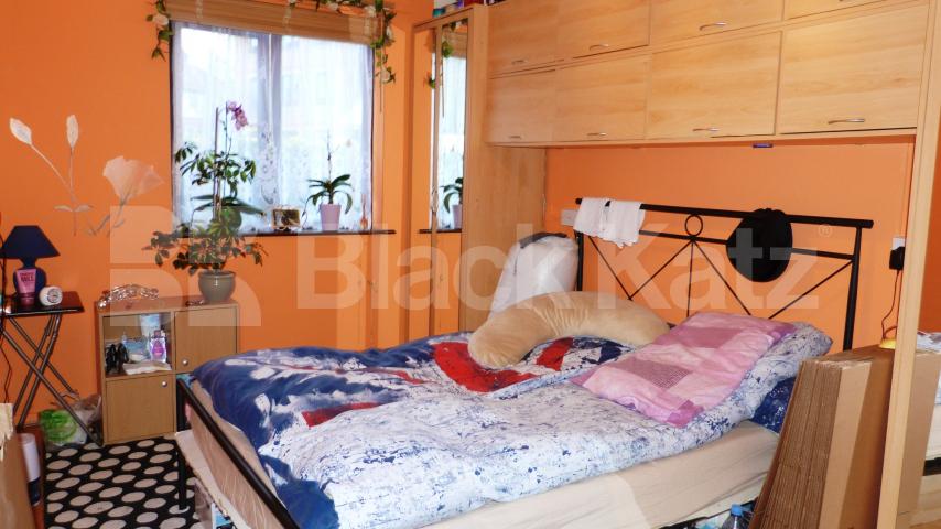 			1 Bedroom, 1 bath, 1 reception Flat			 Deanery close, East Finchley