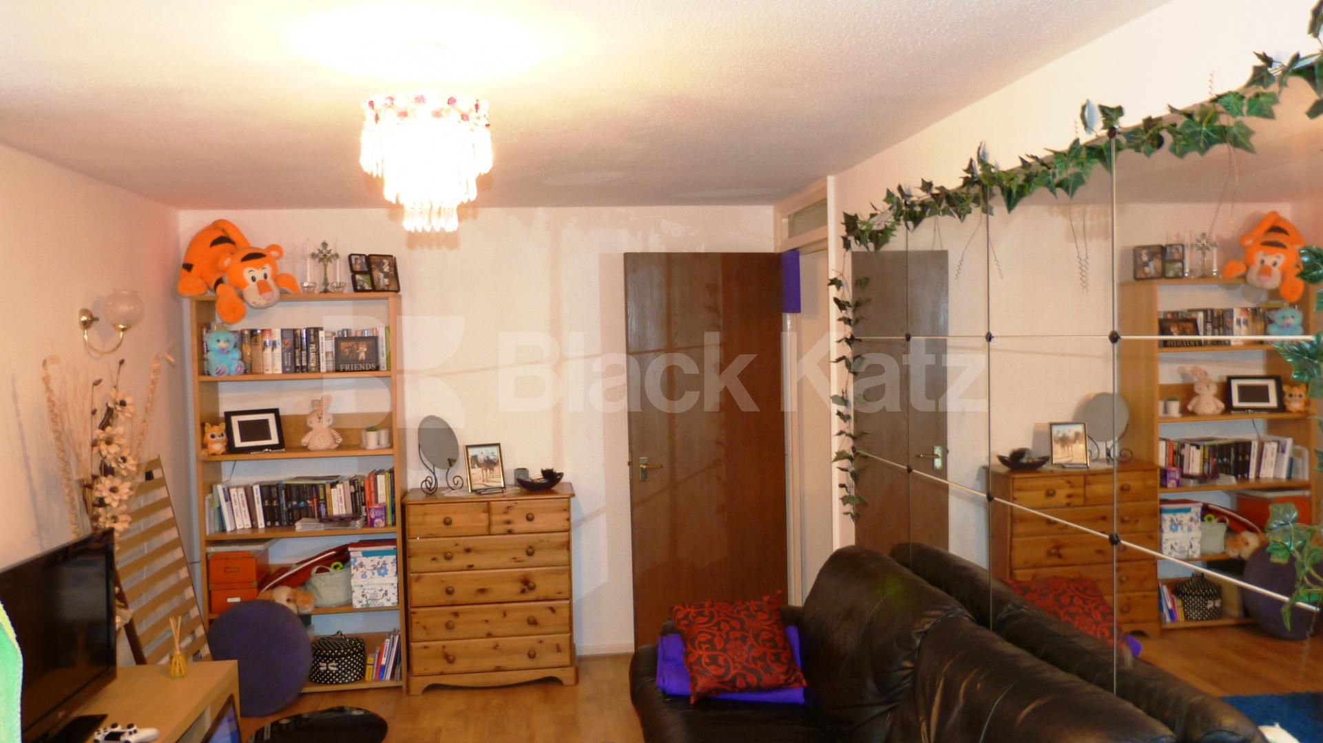 			1 Bedroom, 1 bath, 1 reception Flat			 Deanery close, East Finchley