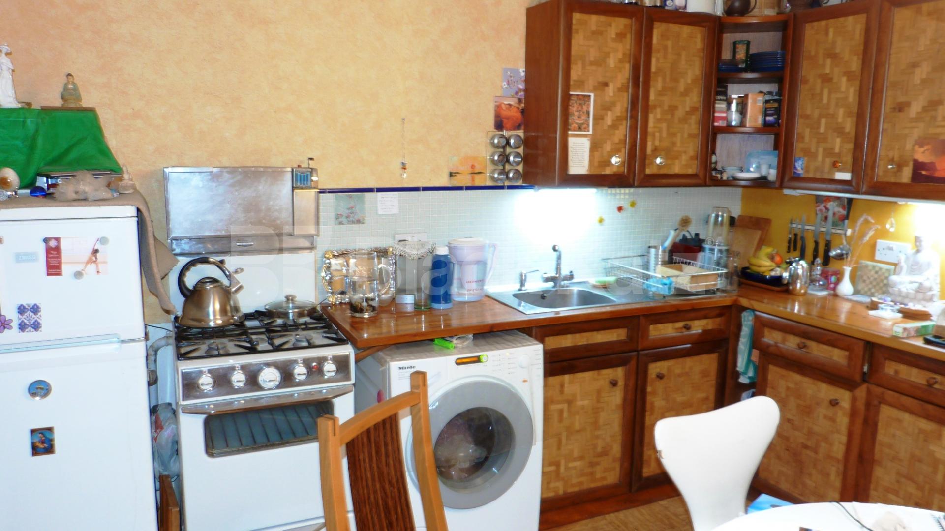 			Studio Apartment, 1 bath, 1 reception Studio			 Nelson road, Crouch End