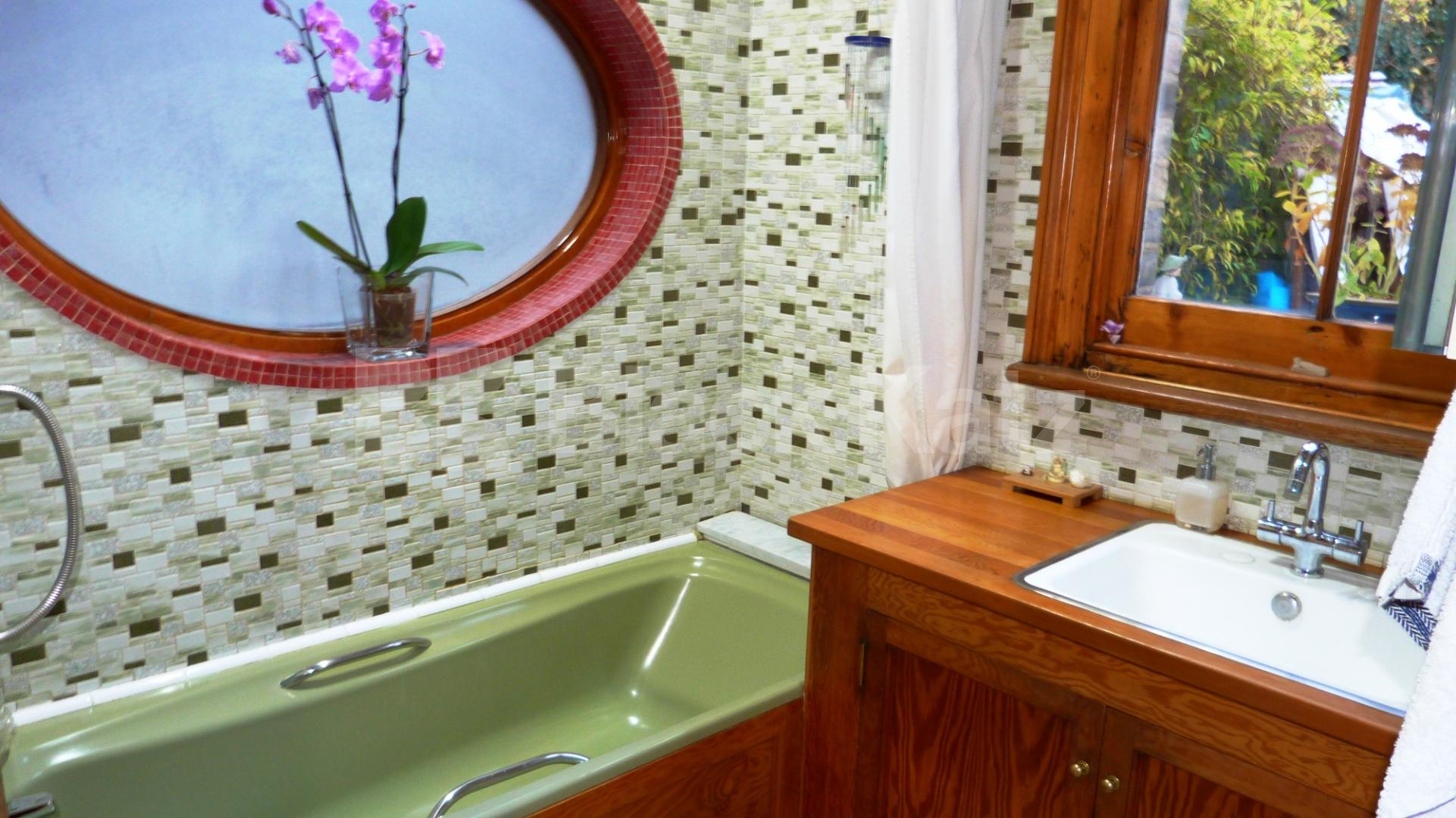 			Studio Apartment, 1 bath, 1 reception Studio			 Nelson road, Crouch End