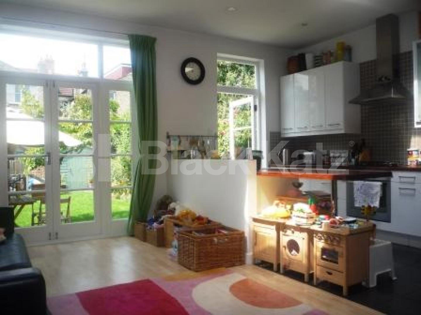 			4 Bedroom, 1 bath, 1 reception Semi-Detached House			 Outram Road, Alexandra Palace