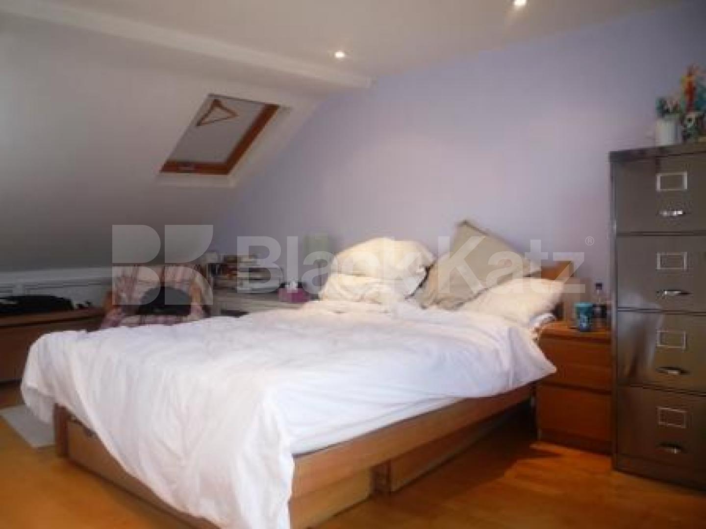 			4 Bedroom, 1 bath, 1 reception Semi-Detached House			 Outram Road, Alexandra Palace