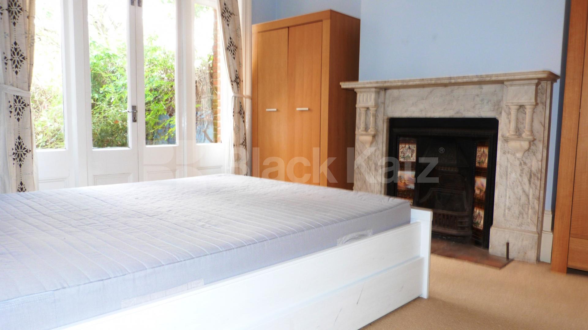 			Amazing Garden Property !, 2 Bedroom, 1 bath, 1 reception Flat			 Priory Road, Crouch End