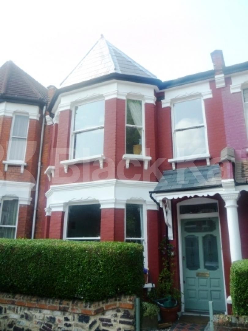 			4 Bedroom, 1 bath, 1 reception Semi-Detached House			 Outram Road, Alexandra Palace