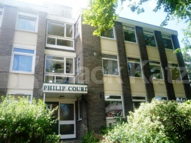 			1 Bedroom, 1 bath, 1 reception Flat			 Hornsey Lane Gardens, HIGHGATE