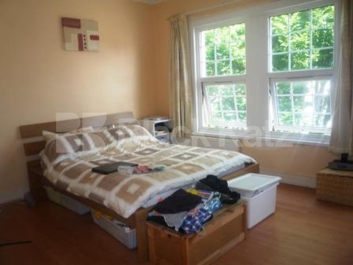 			3 Bedroom, 1 bath, 1 reception Terraced House			 Burghley Road, Turnpike Lane