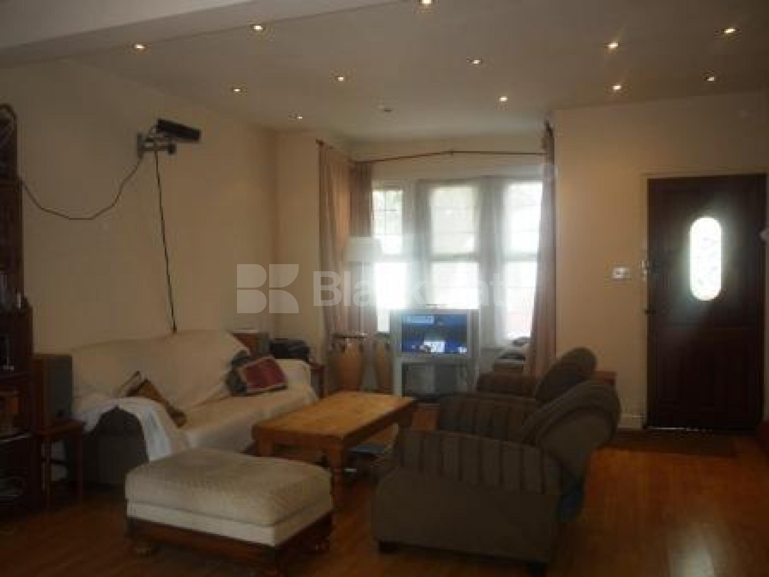 			3 Bedroom, 1 bath, 1 reception Terraced House			 Burghley Road, Turnpike Lane N8