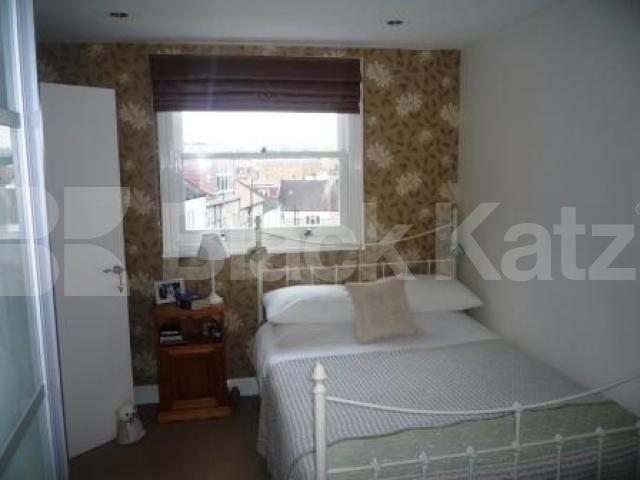 			2 Bedroom, 1 bath, 1 reception Flat			 Hillfield Avenue, CROUCH END