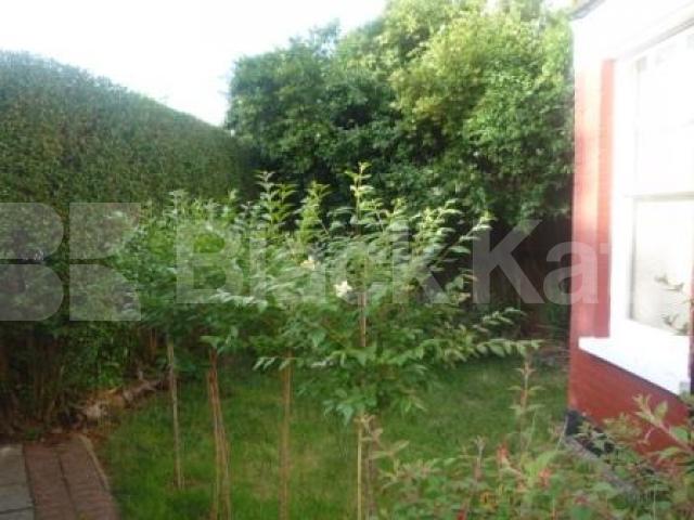 			LET, 1 Bedroom, 1 bath, 1 reception Flat			 Alexandra Park Road, MUSWELL HILL