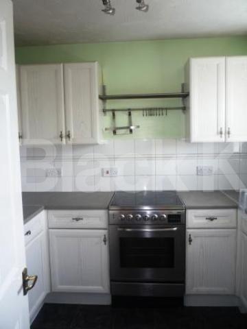 			2 Bedroom, 1 bath, 1 reception Apartment			 Lucas Gardens, EAST FINCHLEY