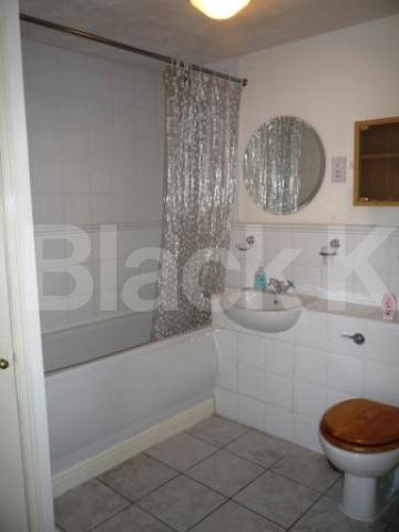 			2 Bedroom, 1 bath, 1 reception Apartment			 Lucas Gardens, EAST FINCHLEY