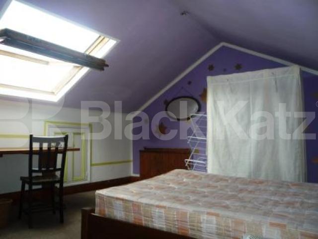 			Inclusive of Council Tax and Water!, 2 Bedroom, 1 bath, 1 reception Flat			 Park Road, CROUCH END