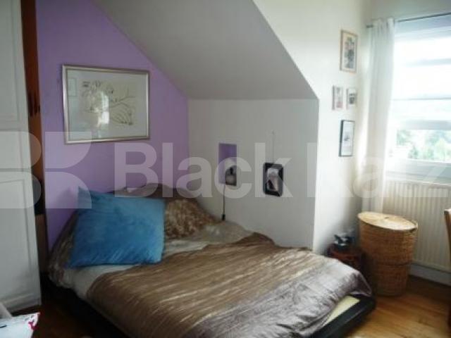 			2 Bedroom, 1 bath, 1 reception Flat			 Hillfield Avenue, CROUCH END